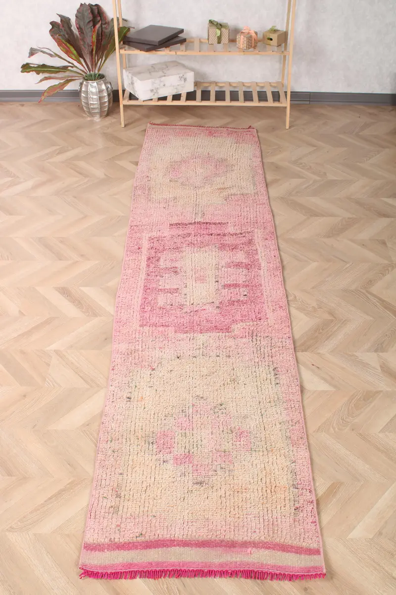 2.2x9.4 ft Türk Halısı, Vintage Yolluk Halısı, Pembe Beyaz Bitki ve Ağaç Halısı - 1