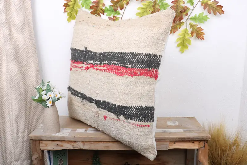 Ethnical Kilim Rug Pillow, 24x24 Beige Pillow Sham, Kilim Cushion Sham, Pillow Case, Antique Pillows, Nomadic Pillow Case - 4