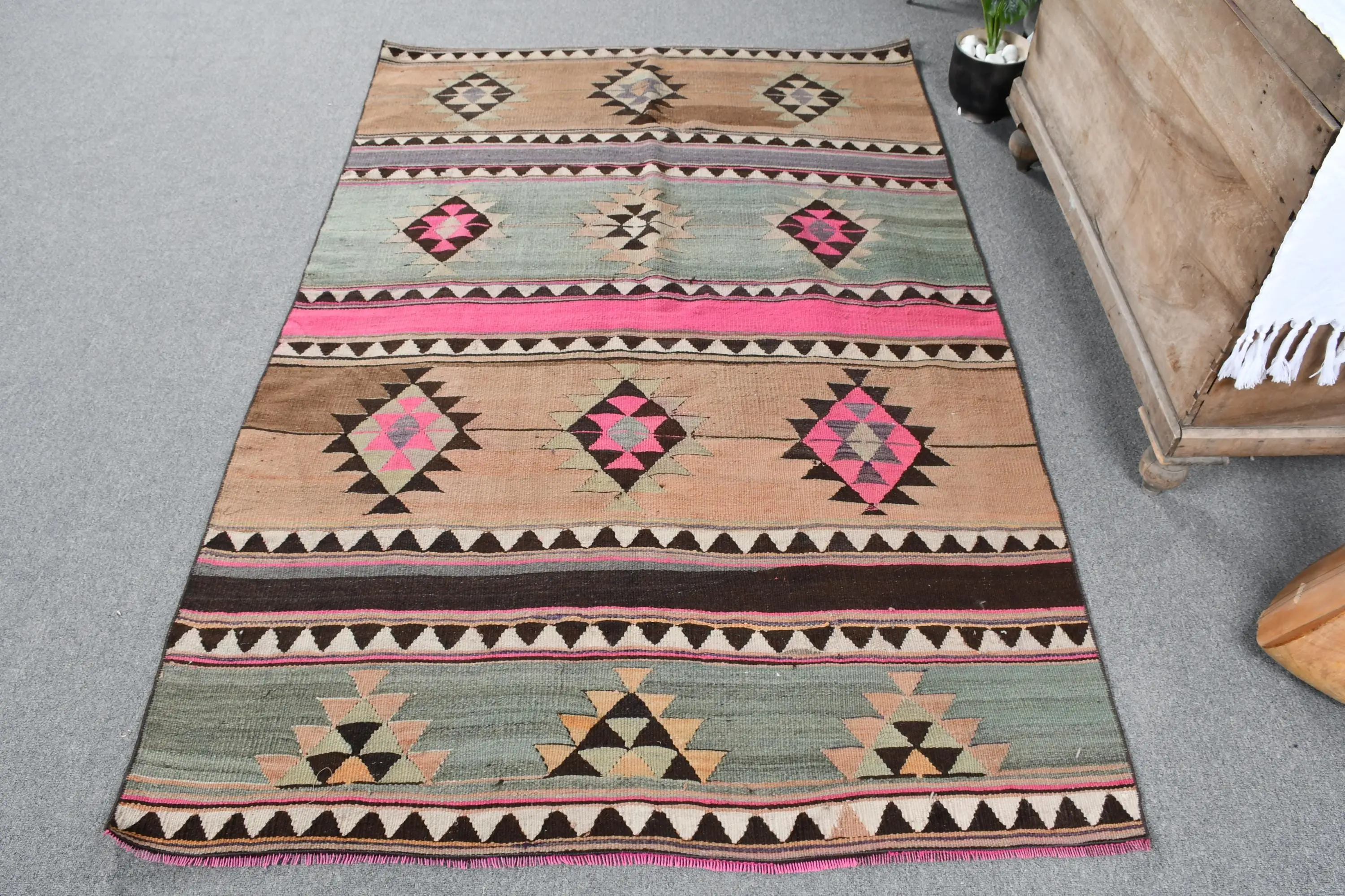 4.3x6.6 ft Turkish Rug, Vintage Area Rug, Brown Pink Floral Wool Rug - 1