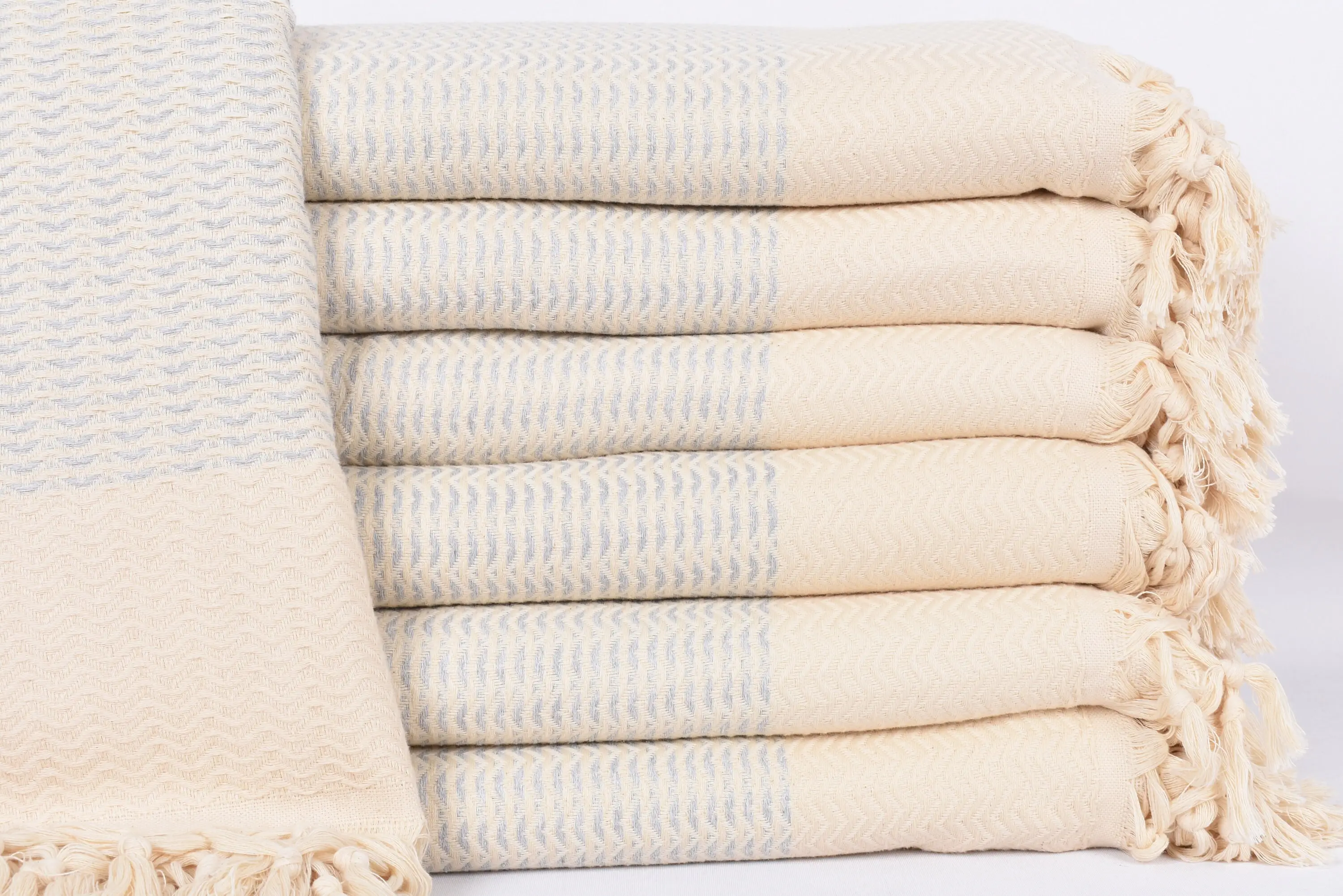 Light Gray Diamond Plaid Turkish Blanket, 89x75 Inches, Organic Cotton - 1