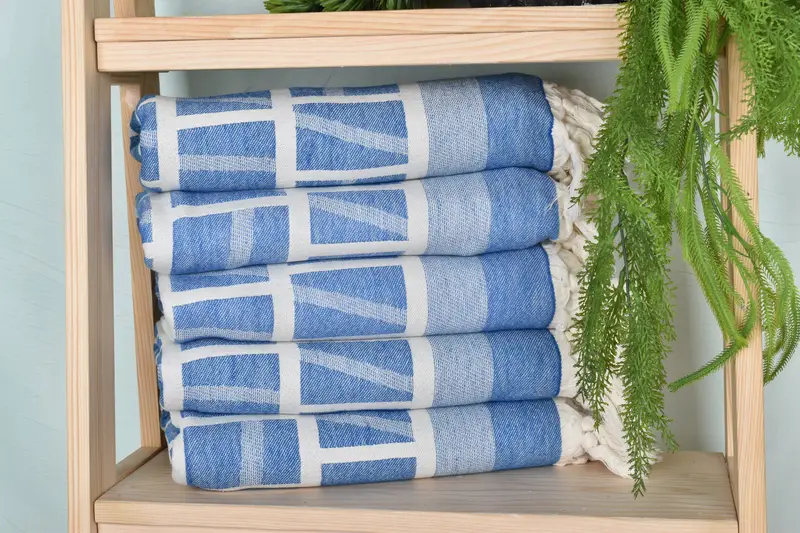 Bridal Gifts, Bath towel, Beach Towel Bulk, Personalized Wedding Gift, Embroidered Towel, Girls Weekend Getaways Ideas, 70x34 Cotton Patterned Towel - 2