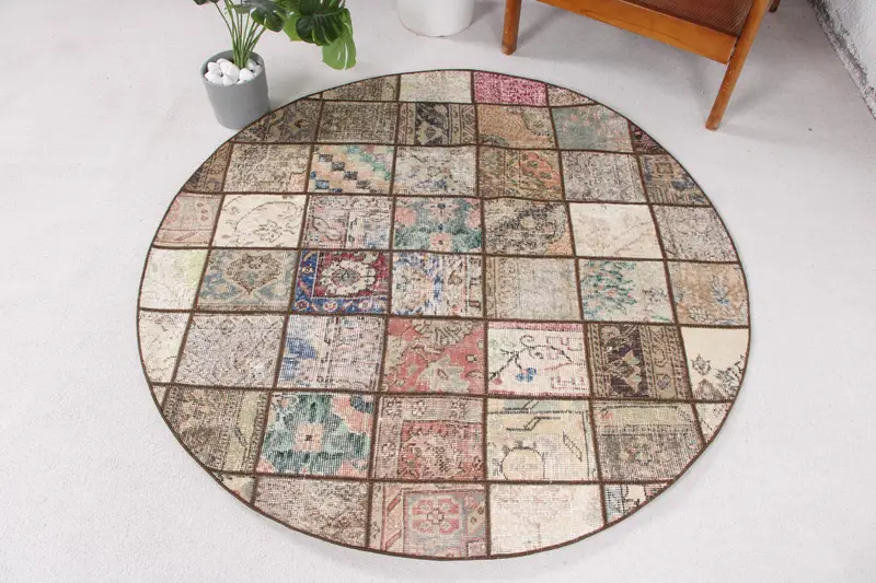 グリーン & ブルーの水玉模様のラグ、4.5x4.5 フィートのシックな装飾