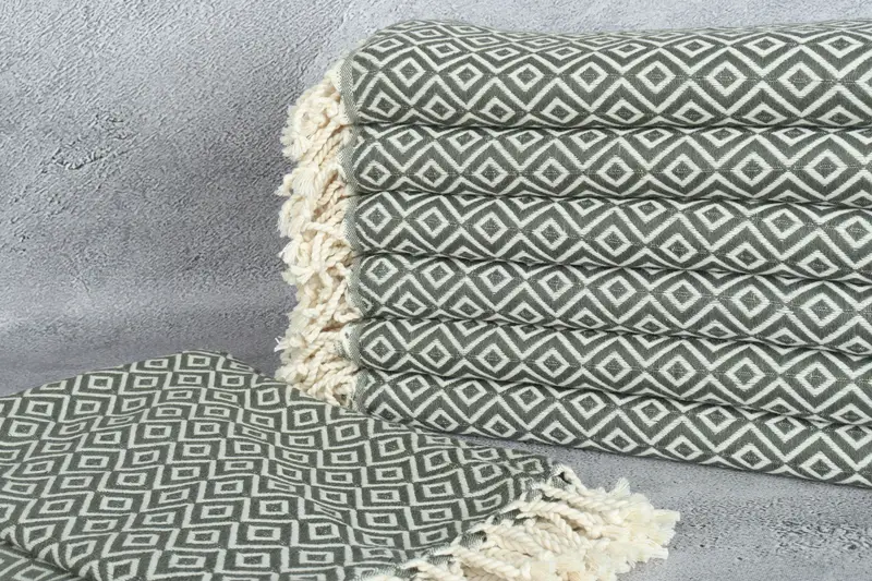 Luxury towel, Travel Towel, Custom Beach Towel, 70x40 Cotton Diamond Towel, Housewarming Gift, Luxury Turkish beach towel with fringe, Gift For Mom - 2