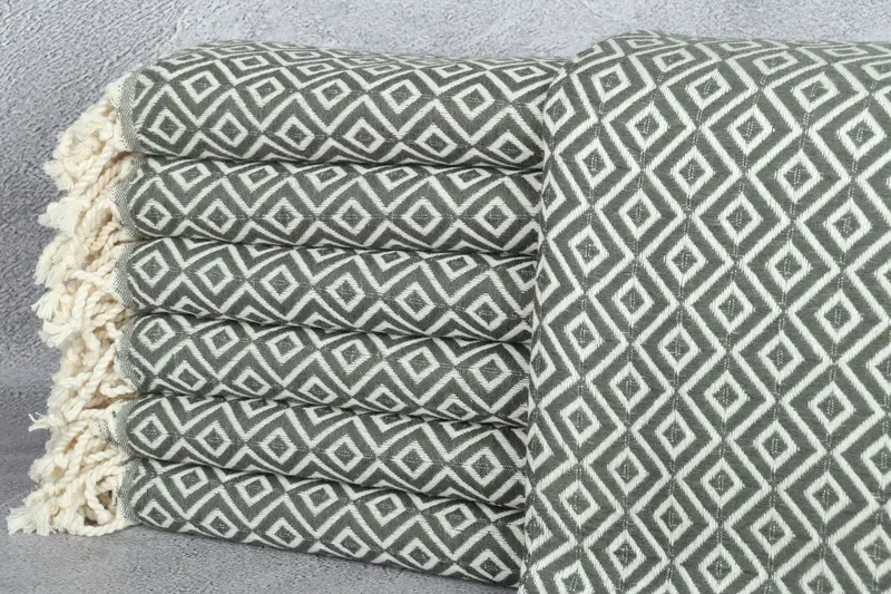 Luxury towel, Travel Towel, Custom Beach Towel, 70x40 Cotton Diamond Towel, Housewarming Gift, Luxury Turkish beach towel with fringe, Gift For Mom - 1