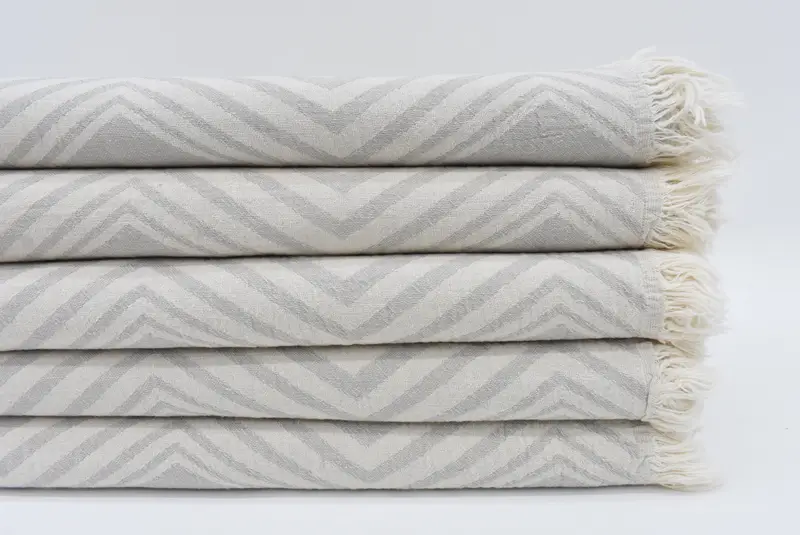 Monogramlı plaj havlusu, futa havlu, Türk plaj havlusu, çocuk plaj havlusu, 70x40 pamuklu zikzak tasarım havlu, aile hediye sepeti, banyo havlu - 1
