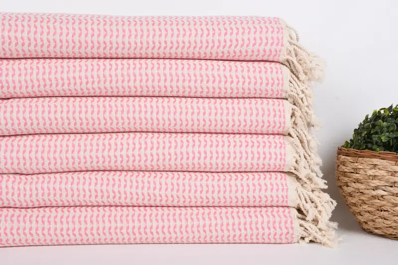 Bachelorette Towel, Christmas Favors, Bridesmaid Gift Towel, Bachelorette Gifts, 70x40 Cotton Diamond Towel, Bridesmaid Towel, Wedding Favors - 2