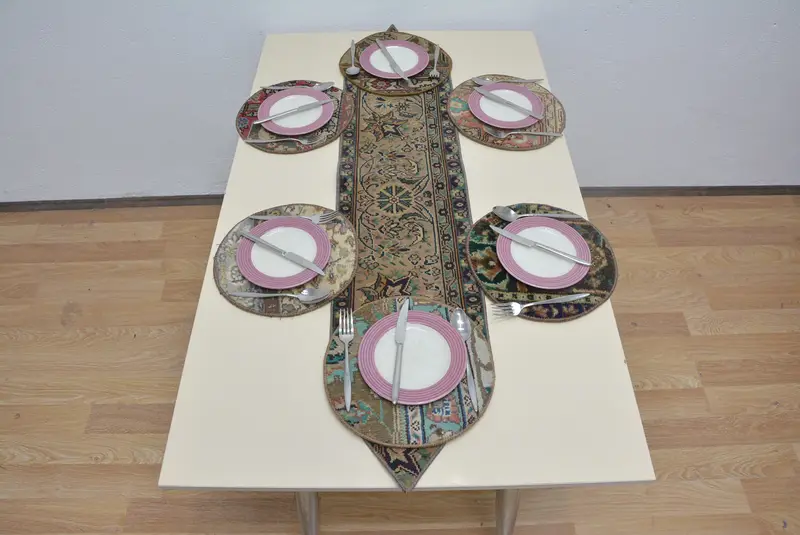 ボヘミアン長方形プレースマット、ブラウン & ブロンズのミニマリスト装飾