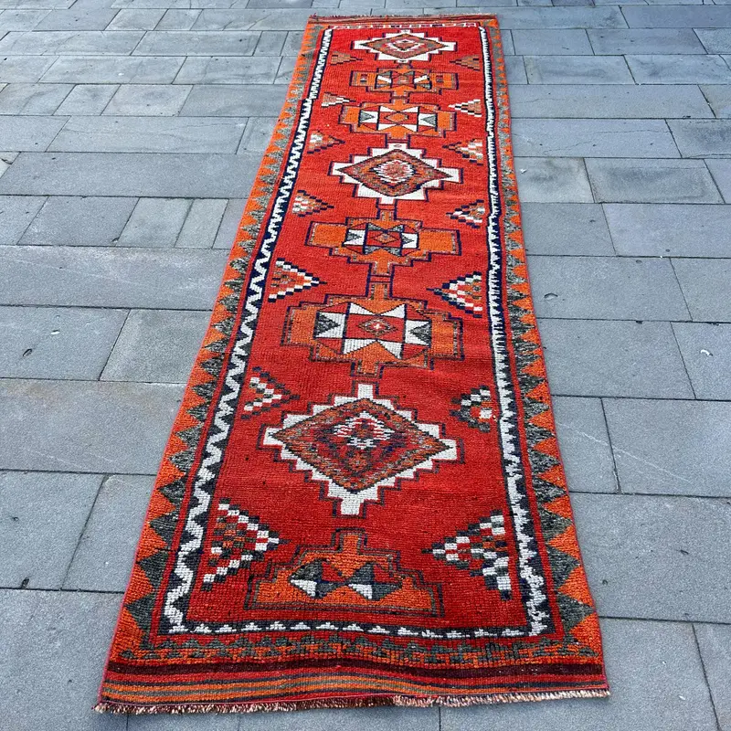 Vintage Türkischer Teppich 3,1x11,3 ft (93x344 cm), Herki Roter Wollteppich - 1