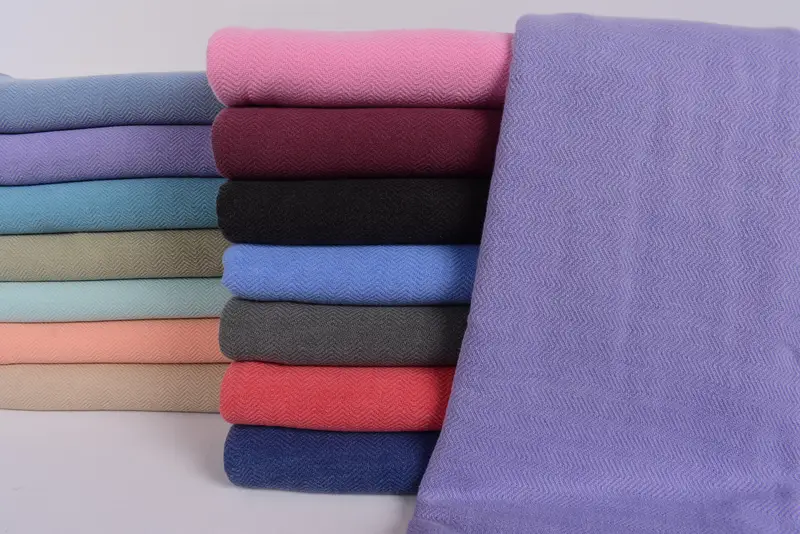64x40 Baumwoll-Fischgrätenhandtuch, Handtuch mit Namen, Brautjungfern Geschenktuch, Sandfreies Handtuch, Sticktücher, Junggesellenparty Gefälligkeiten - 1