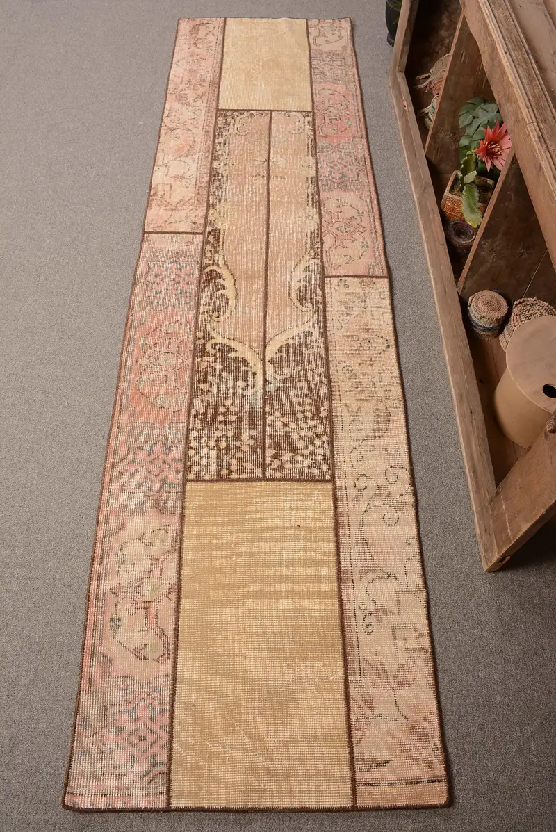 Zarif Bej ve Kahverengi Halı, 2,2x8,6 ft Puantiyeli Tasarım