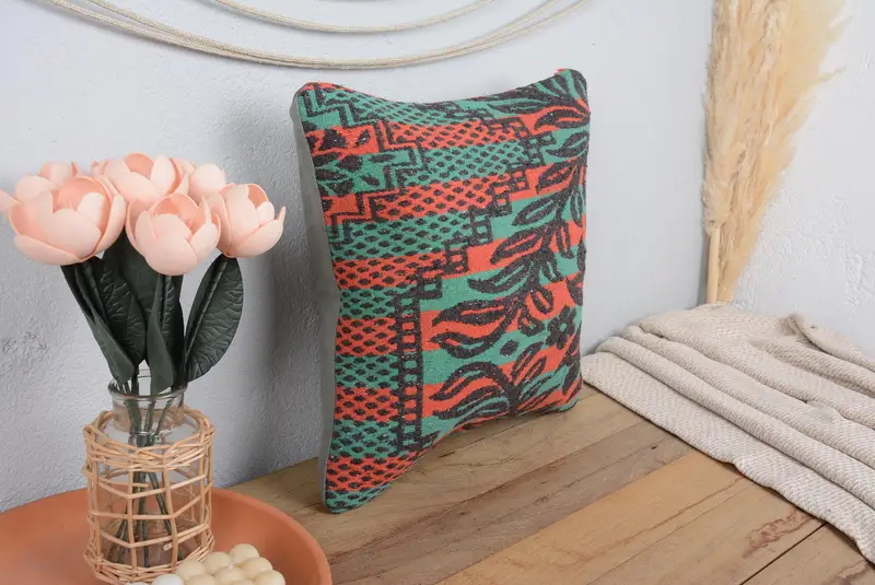 Turuncu Yeşil Nakışlı Kırlent, 16x16 Vintage Kırlent