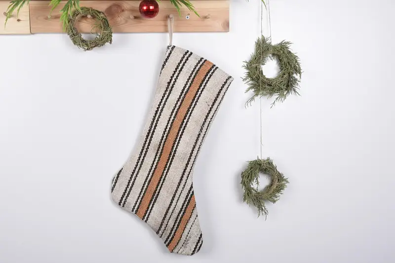 Patrón de adornos navideños, calcetín navideño de 19 pulgadas de ancho