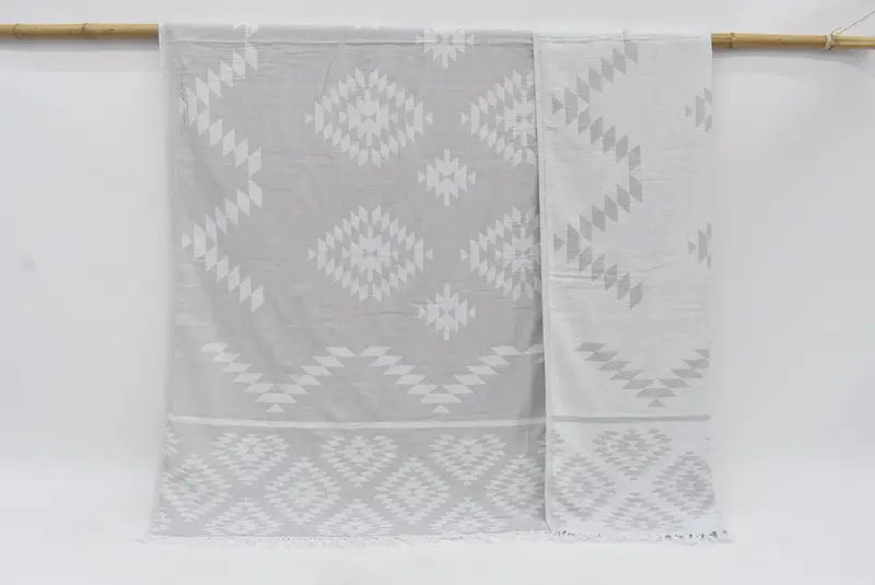 Decorative Blanket, 84x56 Cotton Kilim Towel, Turkish Blanket Queen, Housewarming Gift, Monogram Blanket, Best Wedding Gift, Bohemian Bedspread - 1