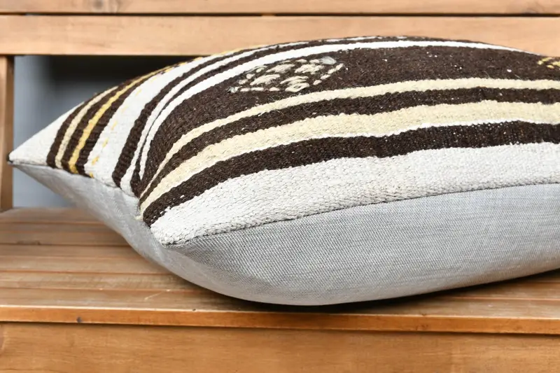 Vintage Kilim Throw Pillow, Retro Pillow, Pillow, Vintage Kilim Pillow, Toss Cushion, 20x28 White Cushion Cover, Kilim Pillow Cover - 4