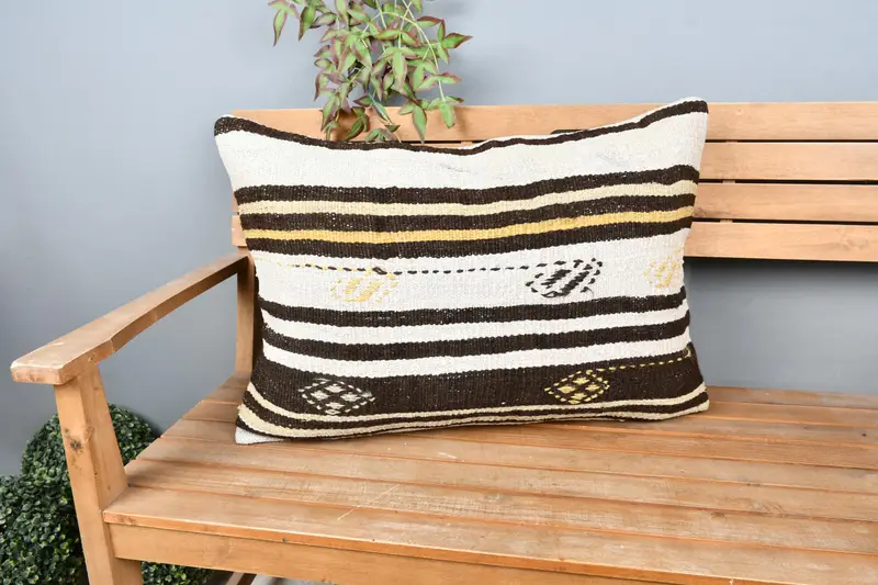 Vintage Kilim Throw Pillow, Retro Pillow, Pillow, Vintage Kilim Pillow, Toss Cushion, 20x28 White Cushion Cover, Kilim Pillow Cover - 1