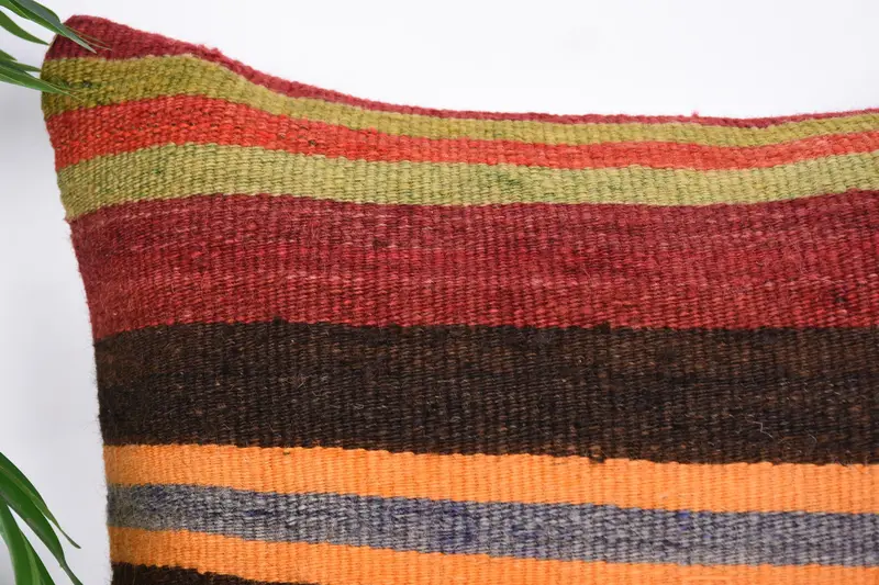 Boho Pillow Sham Cover, 20x20 Red Pillow Case, Handmade Cushion Case, Kilim Pillow Cover, Turkish Kilim Pillow, Pillow Sham, Boho Chic Pillow Cover - 2