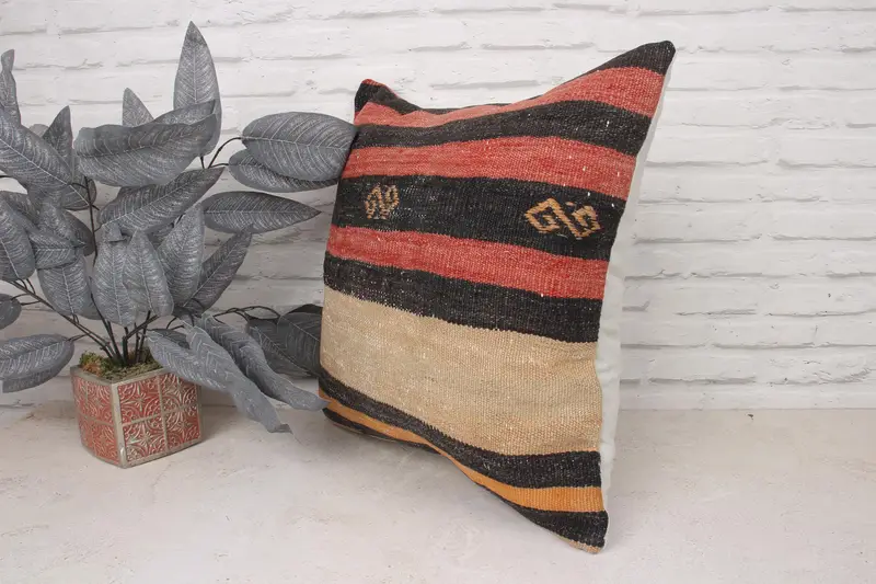 Vintage Kilim Throw Pillow, 20x20 Red Cushion Cover, Outdoor Bolster Pillow, Pillow Case, Turkish Kilim Pillow, Home Decor Pillow - 4