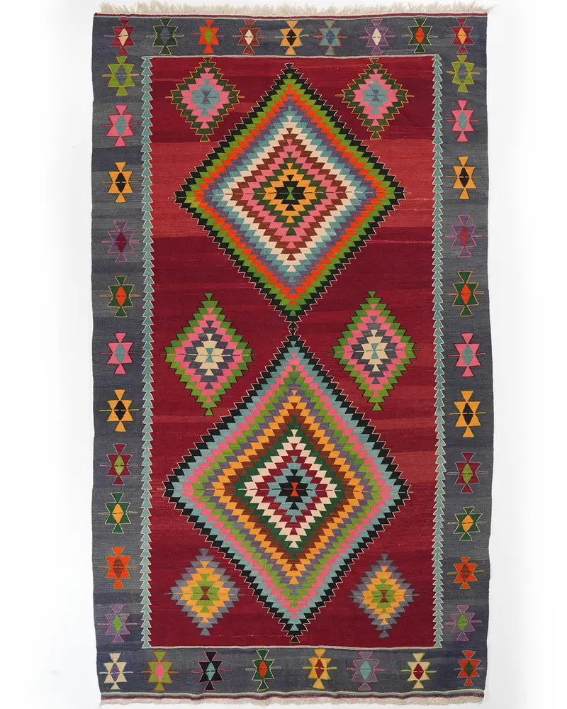 Zarif Kırmızı Halı, 6,3x11 ft Konfor ve Stil