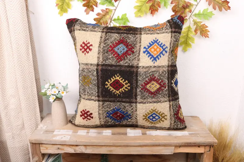 Geometrisches Kissen in Braun und Bronze, 22x22 handgemachtes Kissen