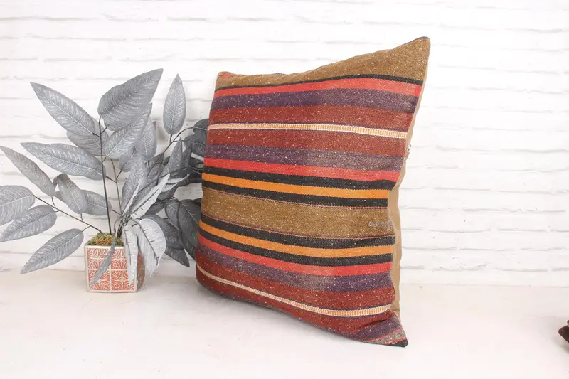 Vintage Pillow, Pillow Case, 24x24 Red Cushion, Outdoor Patio Cushion, Interior Designer Pillow, Meditation Cushion Case, Gift Pillow - 4