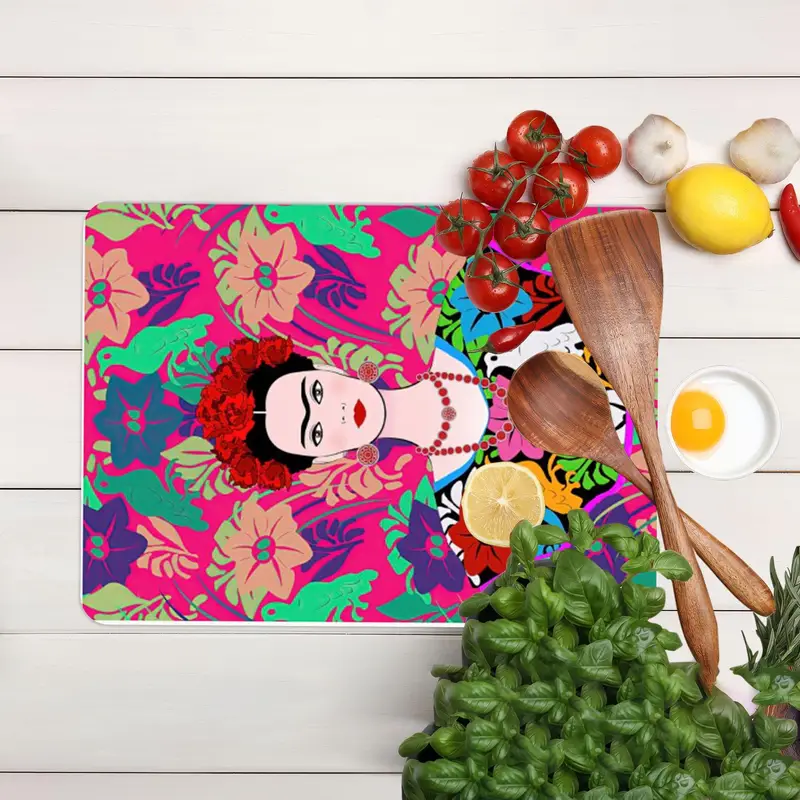カラフルな抽象的な花ガラスのカッティングボード、フリーダ・カーロにインスピレーションを得たデザイン