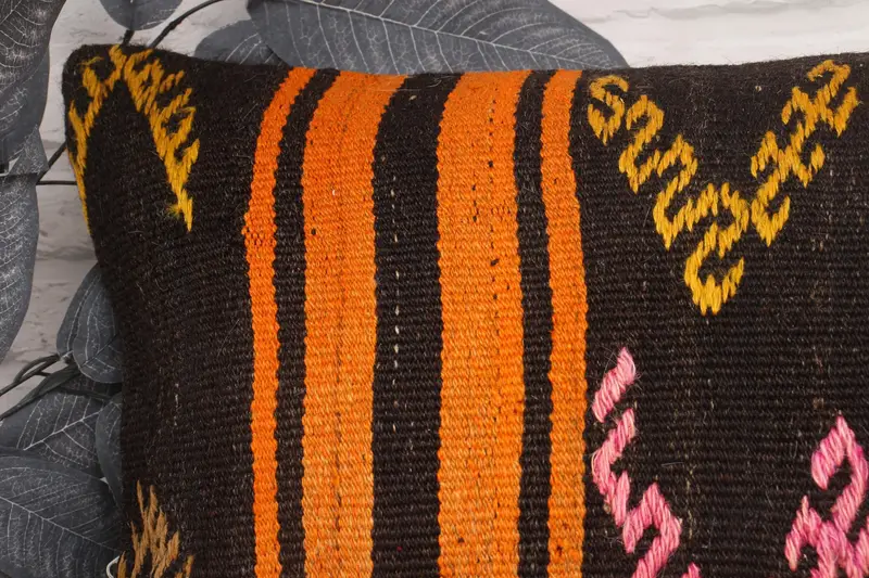 Lanza almohada de kilim, cubierta de cojín de banco, estuche de cojín de lanzamiento de diseñador, almohada de alfombra de kilim étnico, caja de almohada marrón 16x24, almohada para sofá, almohada - 2
