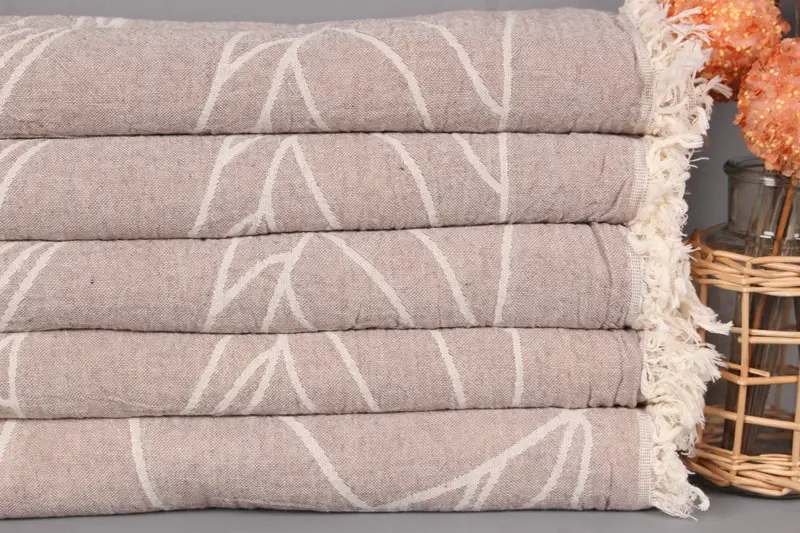 68x40 Cotton Floral Patterned Towel, Turkish Towel USA, Monogram Turkish Towel, Personalize Gift, Turkish towel, Embroidered Beach Towel - 3