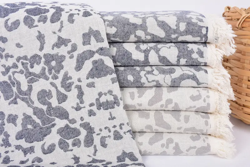 Bath Towel Personalized Turkish Cotton Light Gray Patterned, 70x40 Inches