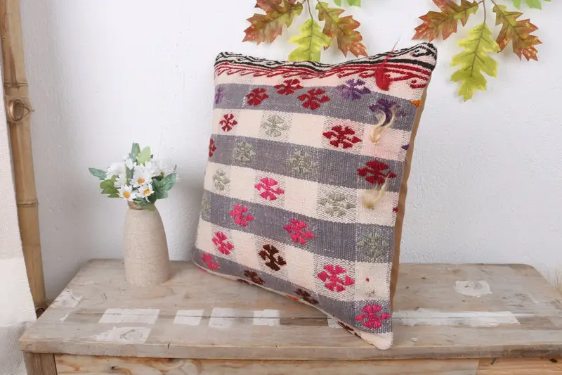 Pillow, 16x16 White Pillow Sham, Outdoor Cushion, Kilim Pillow Cover, Patio Cushion Cover, Vintage Pillow, Handmade Kilim Cushion - 4