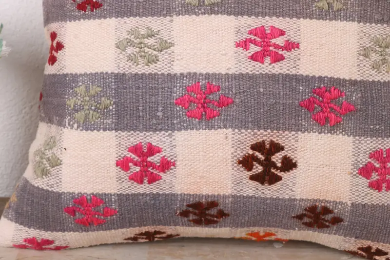 Pillow, 16x16 White Pillow Sham, Outdoor Cushion, Kilim Pillow Cover, Patio Cushion Cover, Vintage Pillow, Handmade Kilim Cushion - 3