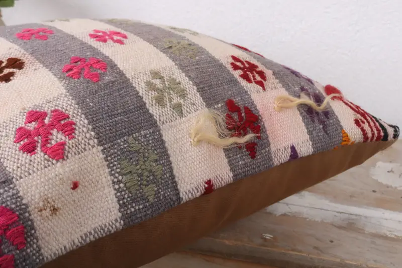 Pillow, 16x16 White Pillow Sham, Outdoor Cushion, Kilim Pillow Cover, Patio Cushion Cover, Vintage Pillow, Handmade Kilim Cushion - 6