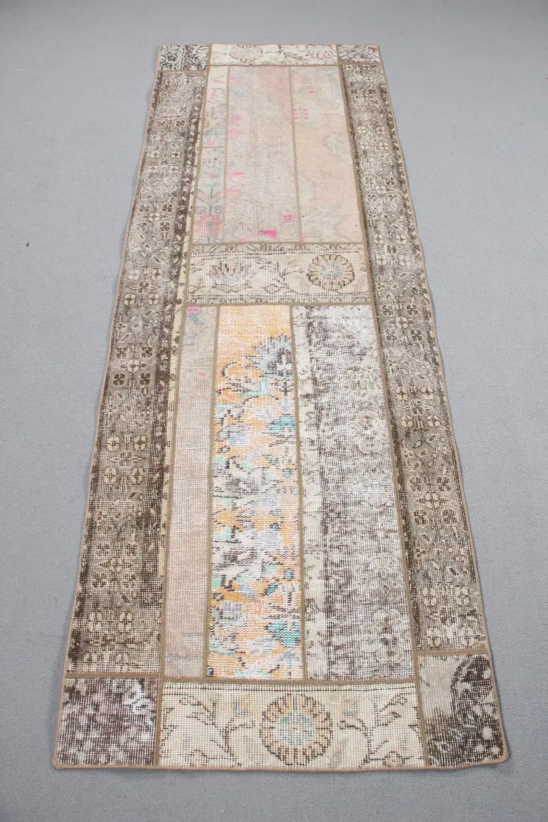 Vintage 2.6x7.6 ft Halı, Runner Türk Halısı, Kahverengi Beyaz Patchwork Halı - 1