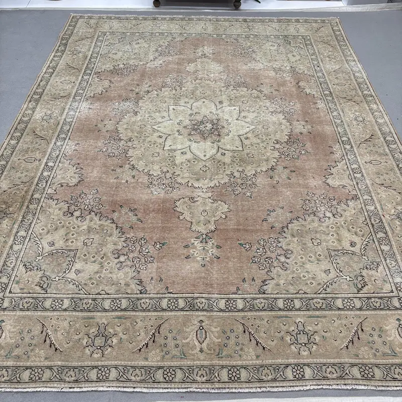 Vintage Turkish Oushak Rug 9.6x12.7 ft (292x387 cm), Beige Ikat Wool Rug - 1