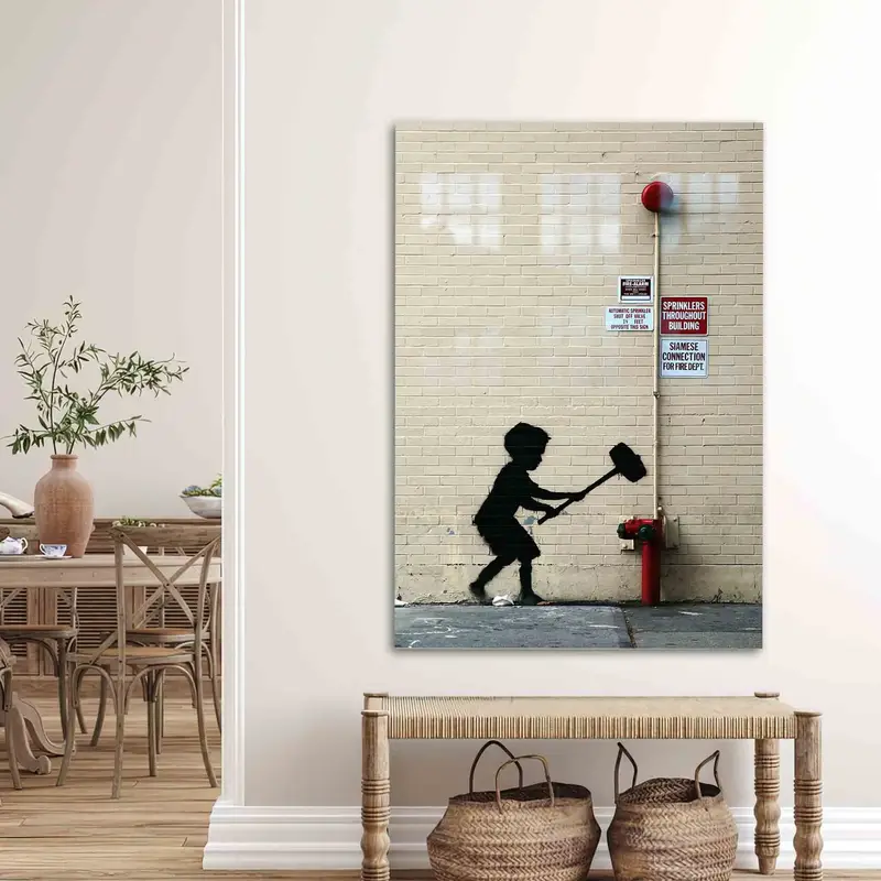 エレガントなプリントガラス: モダンなインテリアのためのバンクシーのグラフィティアート