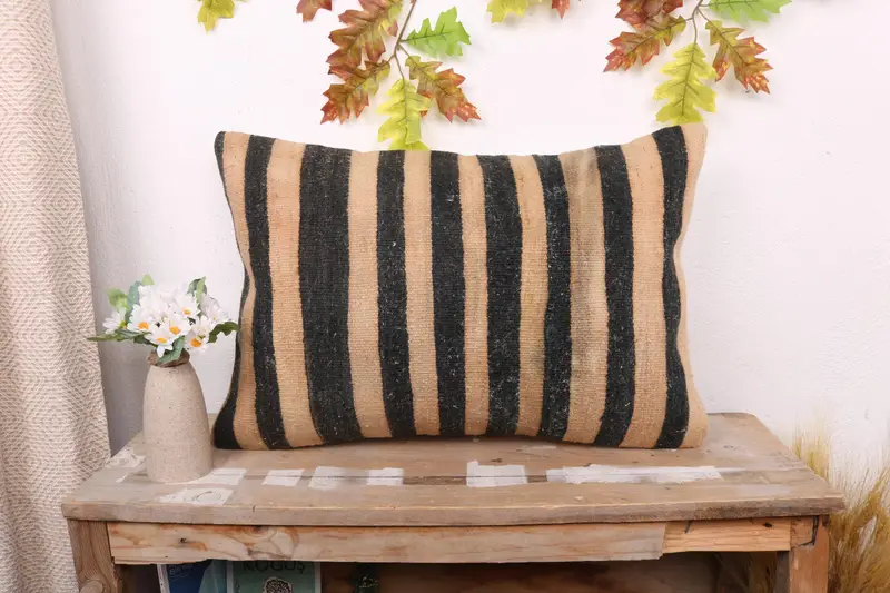 16x24 Brown Pillow, Vintage Kilim Pillow Pillow Cover, Boho Pillow Sham Cover, Pillow for Couch, Pillow, Vintage Pillow, Tapestry Cushion - 1