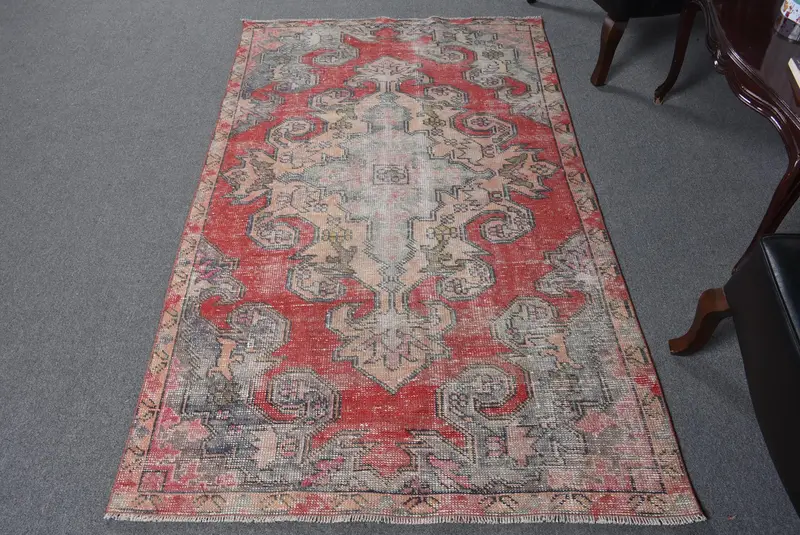 Alfombra de lunares rojos y naranjas, decoración vibrante de 4x6 pies