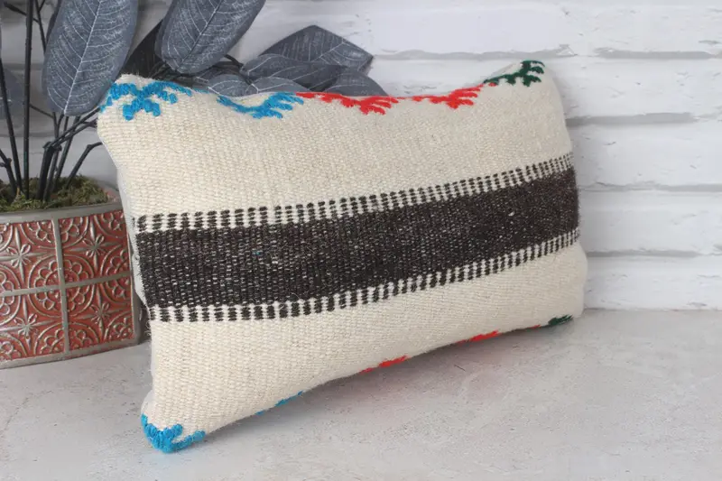 Turkish Pillow, Neutral Pillow Sham, Vintage Throw Pillow Case, Handmade Kilim Cushion, Kilim Cushion Sham, Pillow, 8x16 Beige Cushion - 4