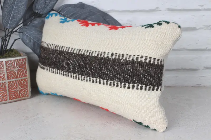 Turkish Pillow, Neutral Pillow Sham, Vintage Throw Pillow Case, Handmade Kilim Cushion, Kilim Cushion Sham, Pillow, 8x16 Beige Cushion - 3