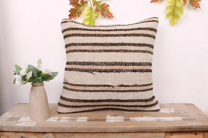 Pillow for Couch, Pillow, Couch Pillow, Comfy Throw Pillow, Interior Designer Pillow, 16x16 White Pillow Cover, Vintage Kilim Pillow - 1