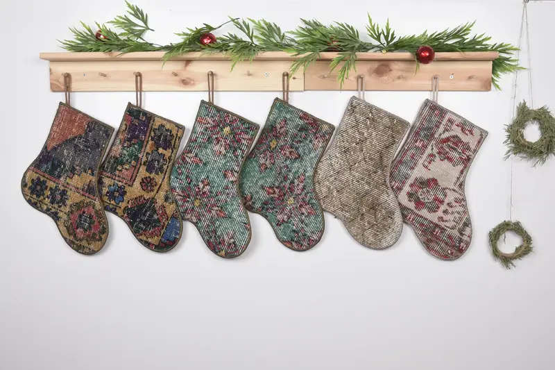 Bej Noel Süsleri Çorabı, 12 İnç Geniş Tatil Dekoru