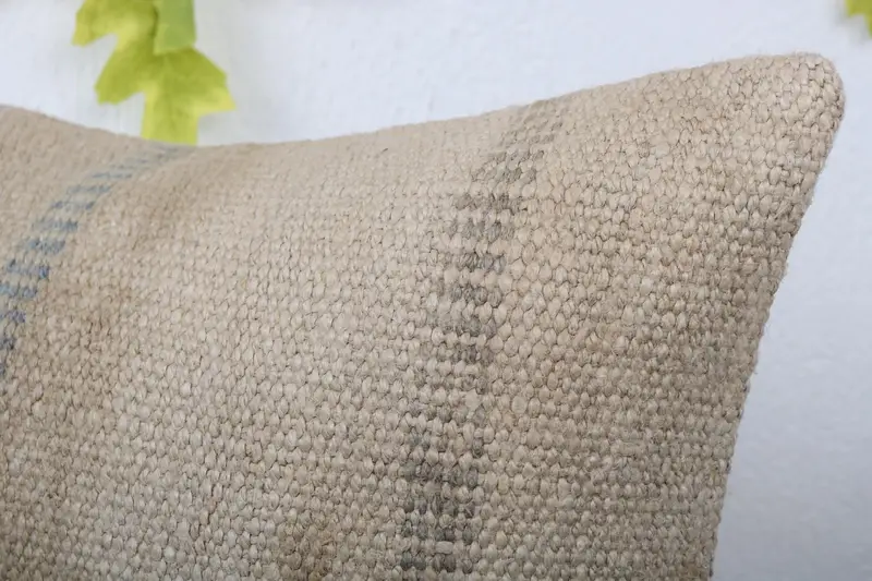Gift Pillow, Crochet Pattern Cushion Cover, Pillow Cover, Vintage Kilim Throw Pillow, 16x24 Beige Pillow Sham, Vintage Kilim Pillow - 5
