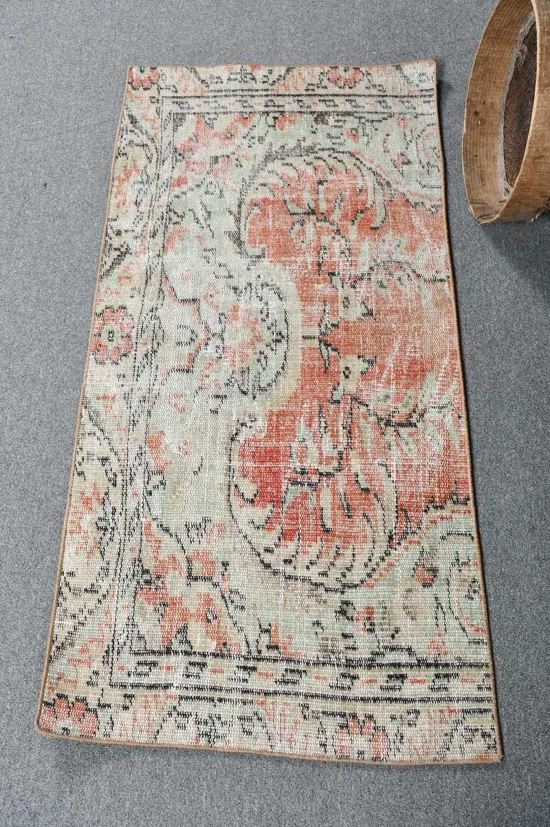 Yeşil İkat Halı, 2,2x4,7 ft Kırmızı Desenli