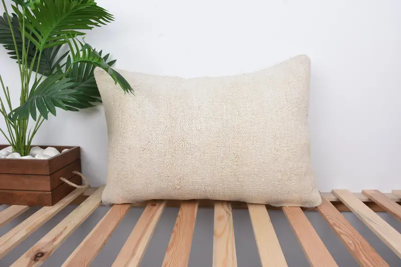 Throw Kilim Pillow, Kilim Cushion Sham, Cushion Cover, Vintage Throw Pillow Cover, Vintage Pillow, Luxury Pillow, 16x24 White Pillow Sham - 1