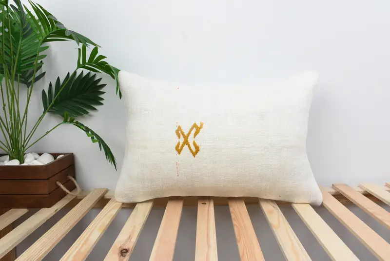 Vintage Pillow, Cotton Cushion Cover, Pillow Case, Boho Pillow, 16x24 White Pillow Cover, Turkish Bench Pillow Sham, Handmade Kilim Cushion - 1