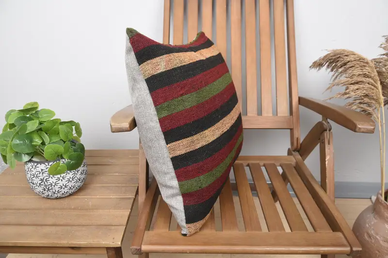 Natural Pillow Sham, Pillow Case, Kilim Cushion Sham, Turkish Kilim Pillow, Vintage Kilim Throw Pillow, 20x20 Red Cushion Case - 2