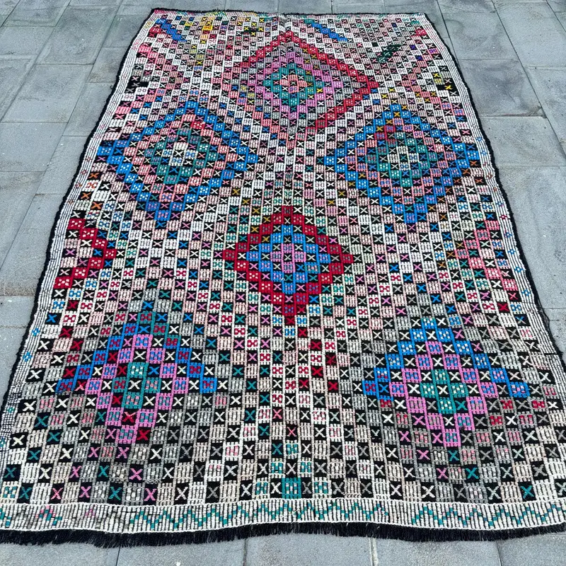 Gökkuşağı Kareli Halı, 5,3x8,9 ft Canlı Dekor