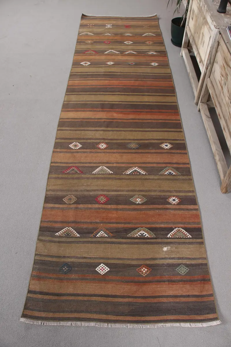 Yeşil ve Turuncu Halı, 2,9x10,4 ft Geometrik Çiçek Desenli