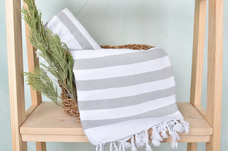 Best Friend Wedding Gift, Wedding Favors, Bachelorette Gifts, Wedding Towel, Bathroom Towel, Bachelorette Party Favors, 64x40 Cotton Striped Towel - 4