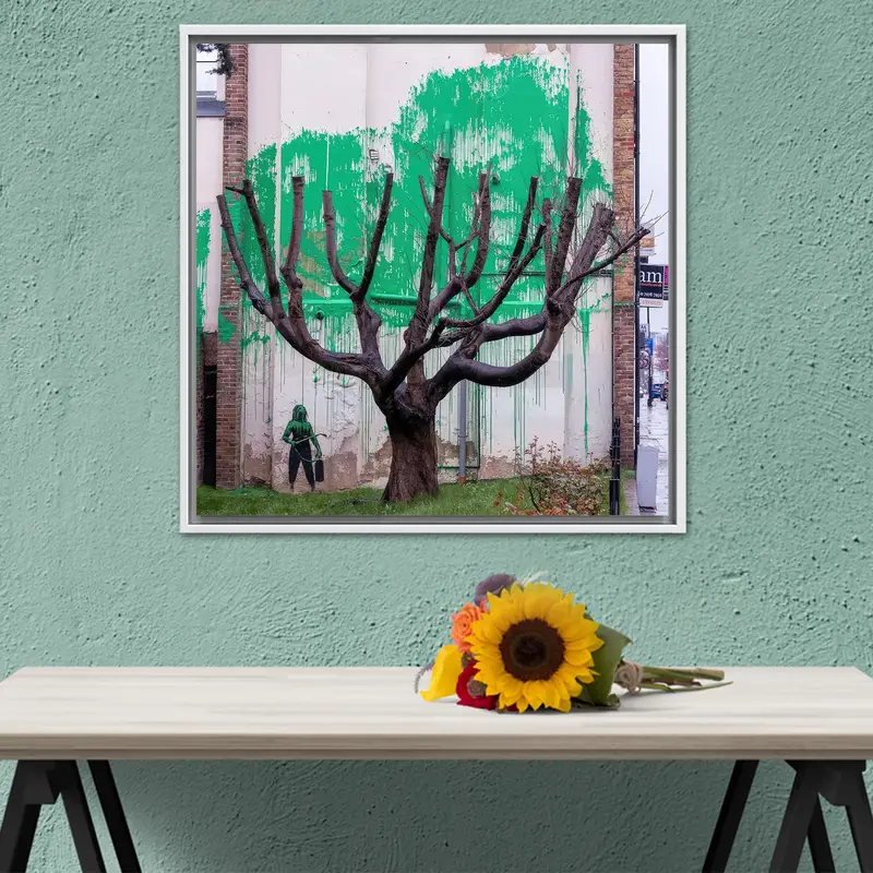 Lienzo vívido con graffiti del árbol de Banksy: arte urbano de Londres