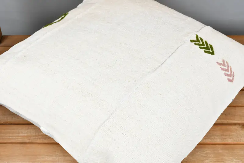 24x24 Beyaz Yastık, Vintage Yastık Örtüsü, Kilim Yastığı Sham, Kanepe Yastığı, Kilim Yastığı, Boho Chic Yastığı, Yastık Kılıfı - 4